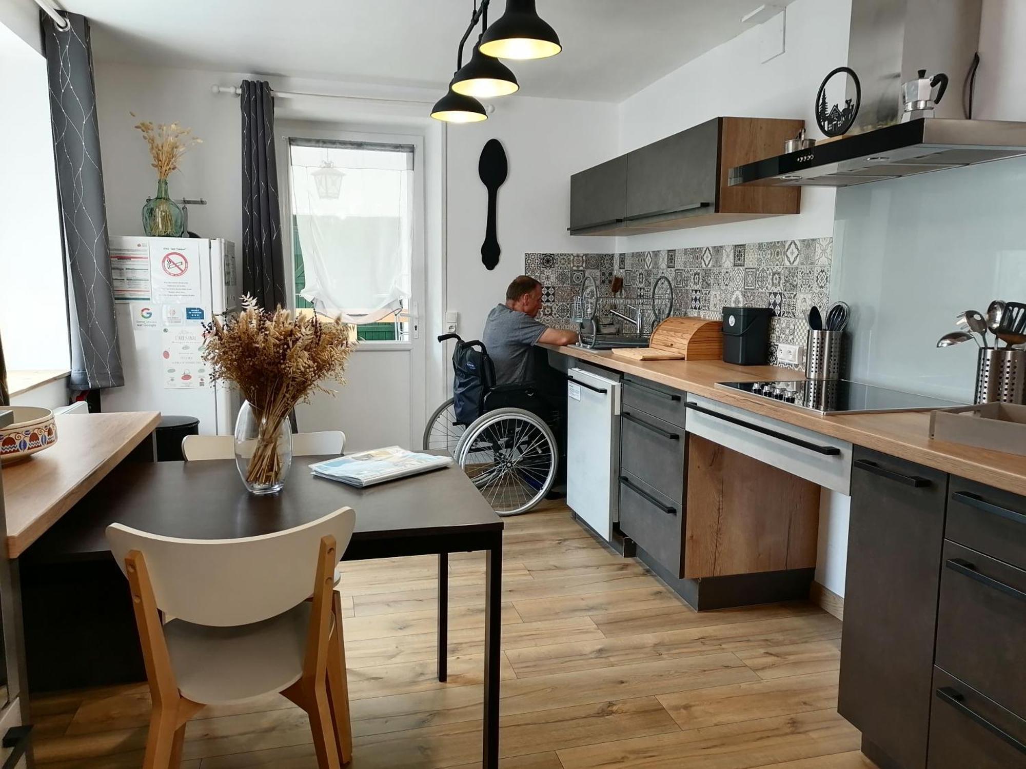 Aux D'Estaing Croises, Gite De Montagne Accessible A Tous Exteriör bild